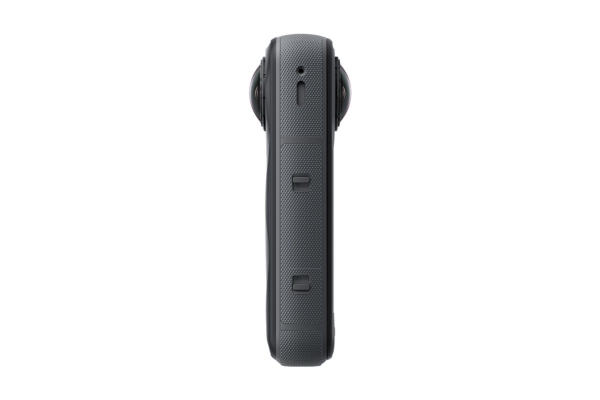 Insta360 X5 akční kamera, 8K 360° video, triple AI čip, vodotěsnost do 15 m, 6osá stabilizace, 2400 mAh baterie