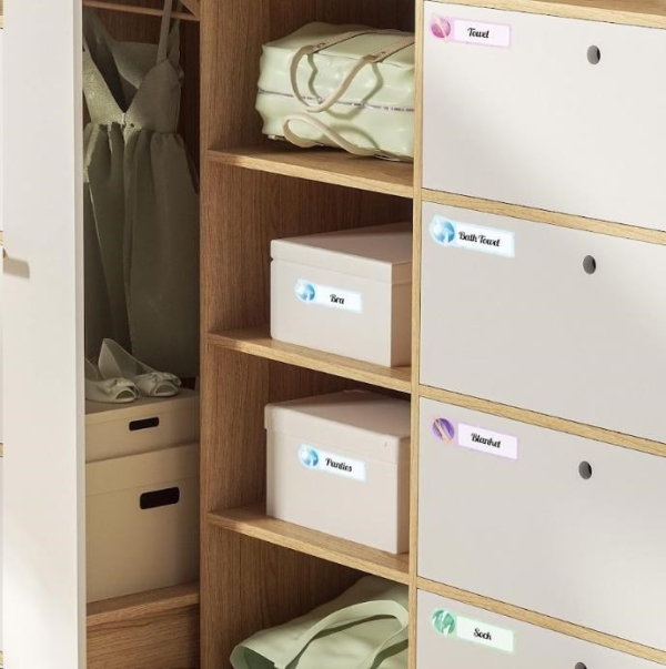 Niimbot průhledné štítky T 14x40mm 80ks Planety pro D11, D11-M, D110, D110-H