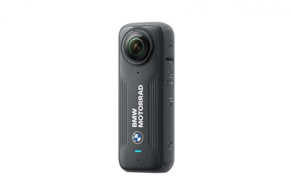 Insta360 X4 BMW limitovaná edice akční kamera, 8K / 30 fps, 4K/ až 100 fps, 6osý gyroskop, 360° záběr, Active HDR