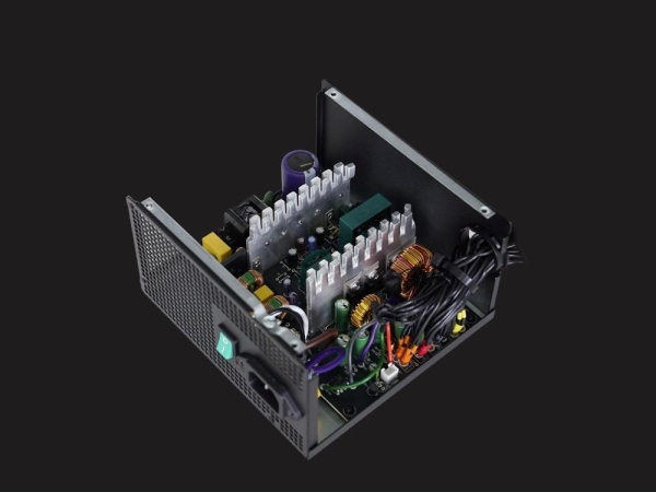 DEEPCOOL GAMERSTORM zdroj 450W PF450L, 120mm, 80+, ATX 3.1, černá