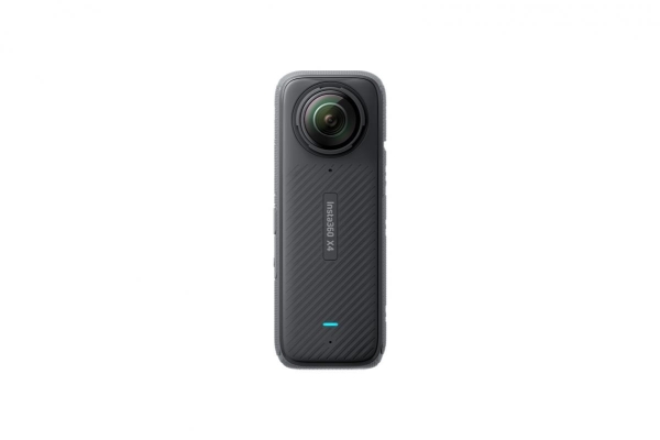 Insta360 X4 akční kamera, 8K / 30 fps, 4K/ až 100 fps, 6osý gyroskop, 360° záběr, Active HDR, vodotěsná