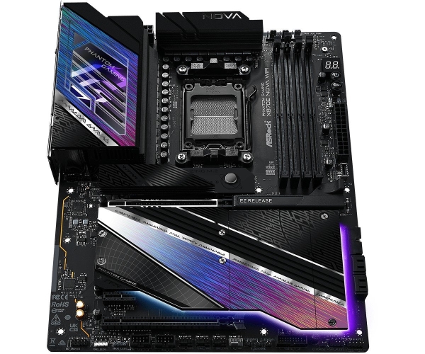 MB Asrock X870E NOVA WIFI /AM5/4xDDR5/M.2/W7+BT5.4/HDMI/USB4/ATX