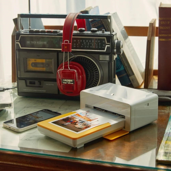 KODAK stolní fototiskárna Dock Plus Retro PD460 žlutá