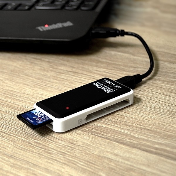 Čtečka pam.karet AXAGON CRE-X1, USB 2.0 externí MINI 5-slot (CRE-X1)